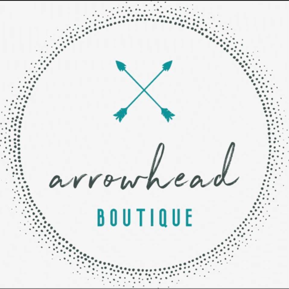 Arrowhead Graphic Tee – Oasis Boutiques